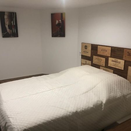 Appartamento Le Mas De La Fontaine Armissan Esterno foto